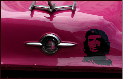 Che in pink